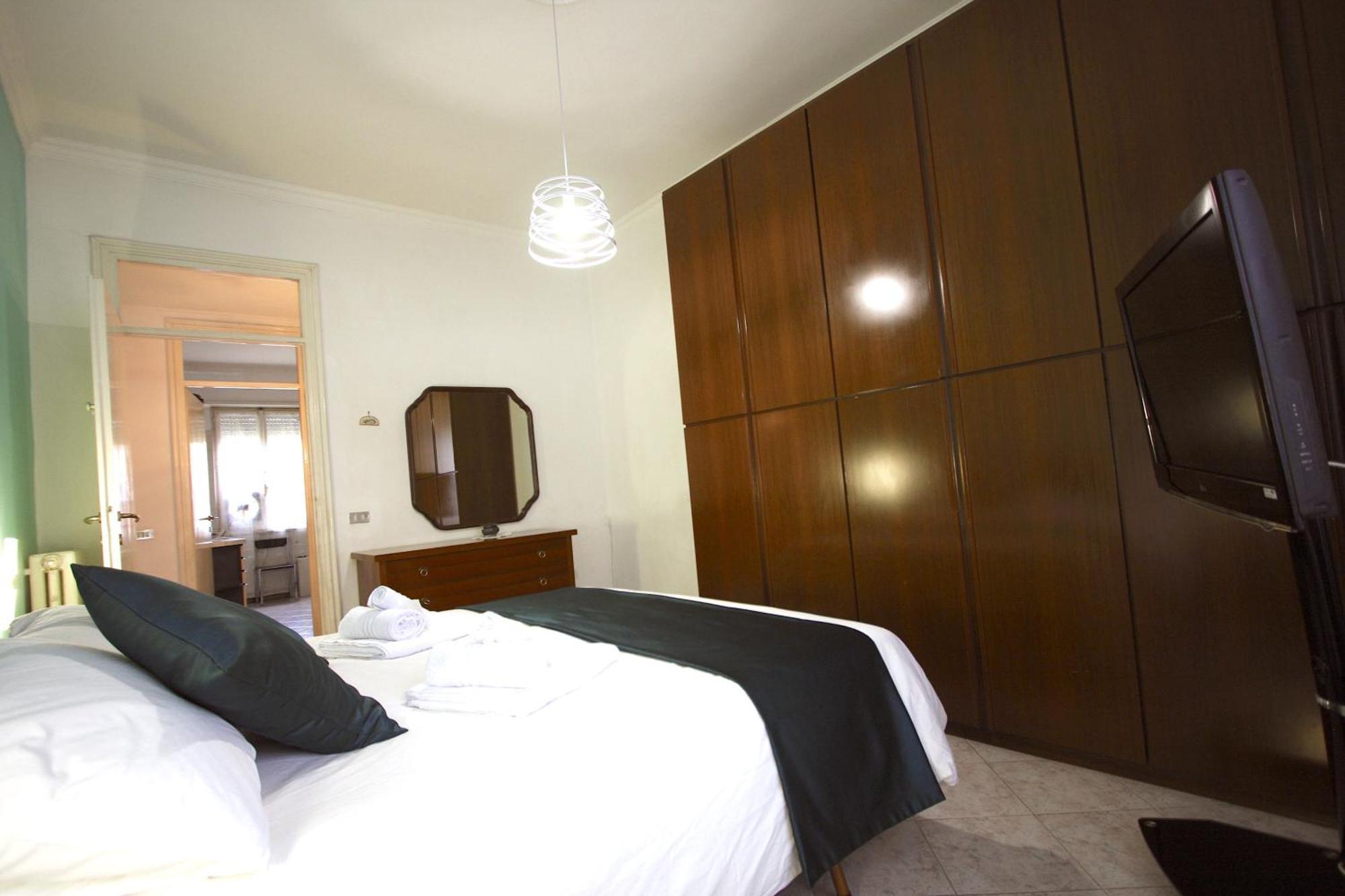 Enea Holiday House Apartment โรม ภายนอก รูปภาพ